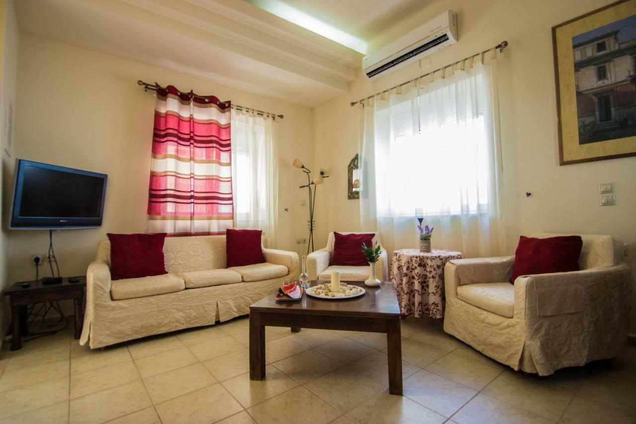 Elizabeth'S Place Heraklion  ภายนอก รูปภาพ